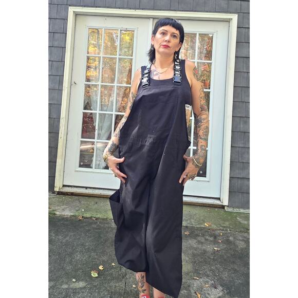 DOUF. Black Ripstop UFO Overalls Black One Size Fits Most Elastic Strap Buckle - Picture 5 of 8